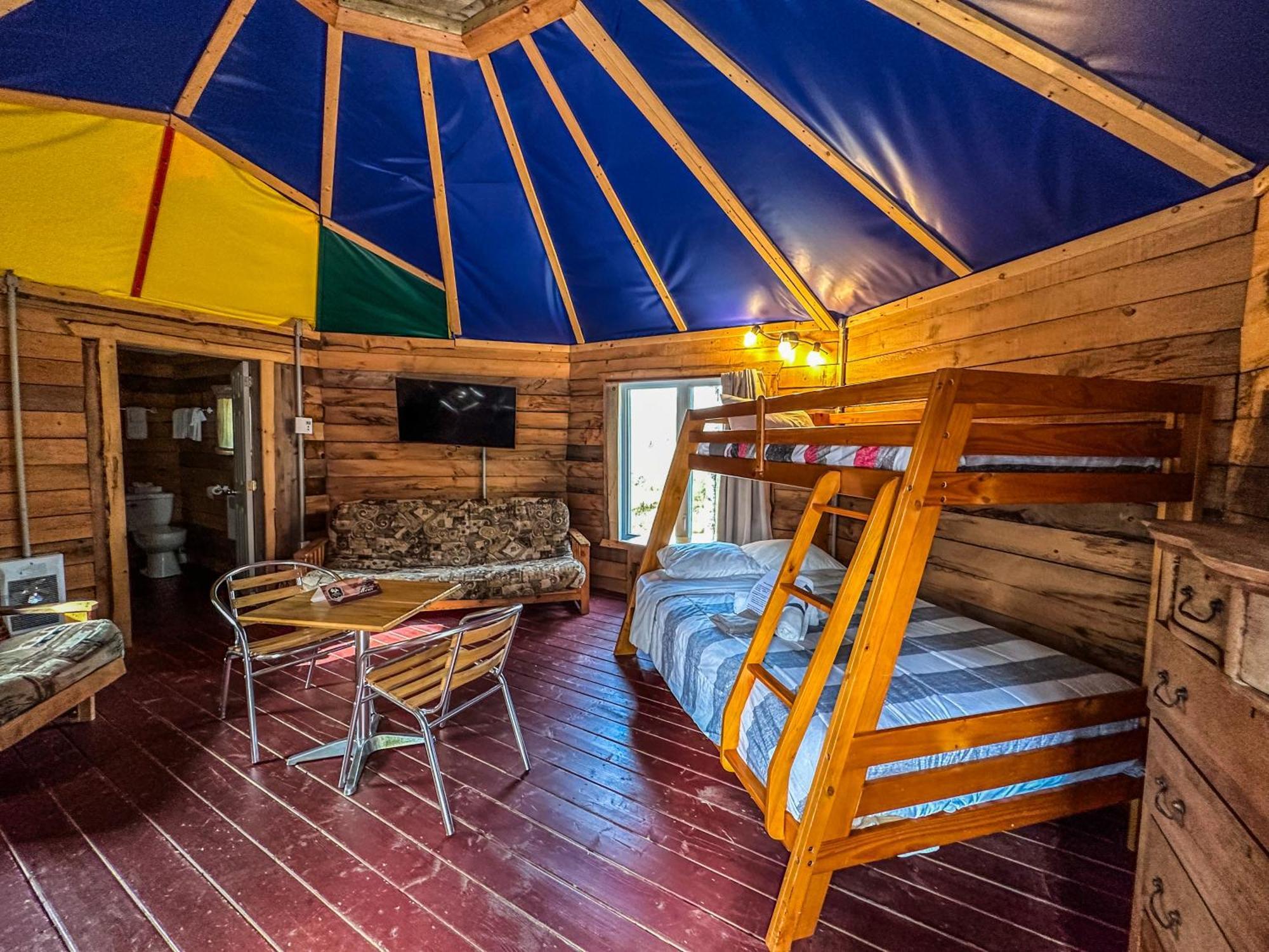 Auberge Du Vieux Moulin Sainte-Emélie Eksteriør bilde